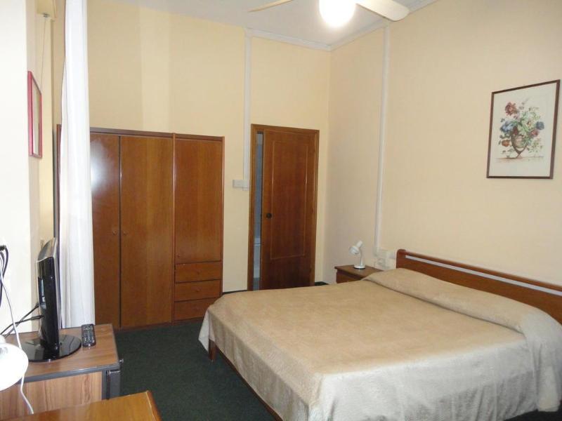 Giappone Inn Parking Hotel Livorno Exterior foto