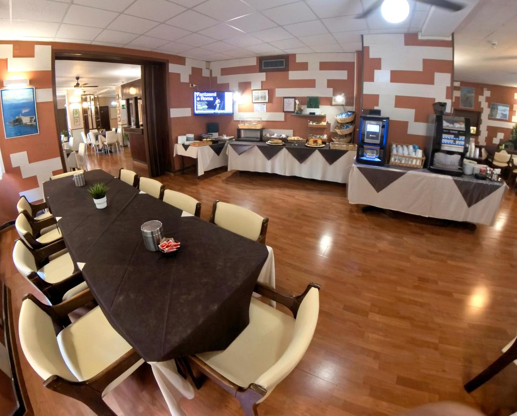 Giappone Inn Parking Hotel Livorno Exterior foto